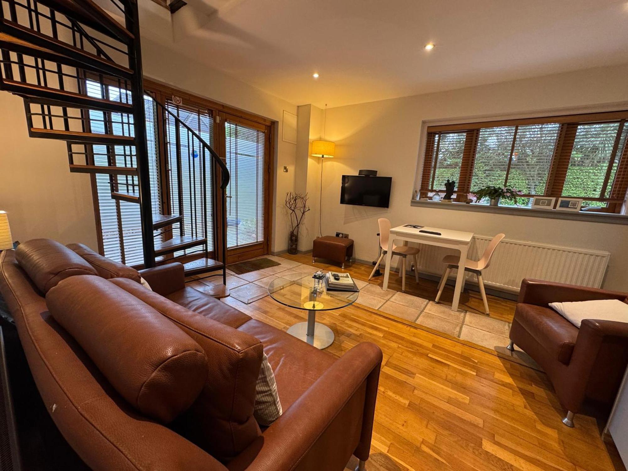 The Lodge At Bodenlodge Malahide Exteriér fotografie